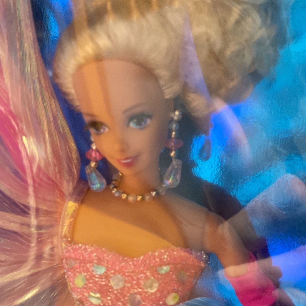 Dolls - Picture 2 of 4